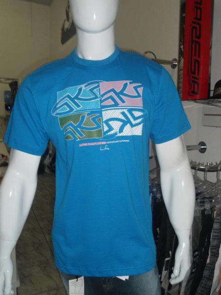 CAMISETA SAKA PRAIA